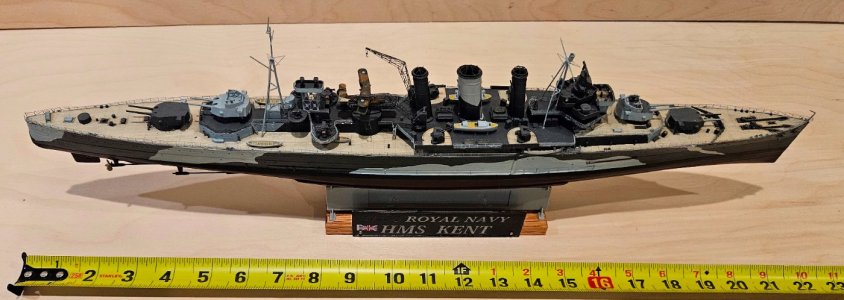 HMS-Kent-1-350.jpg