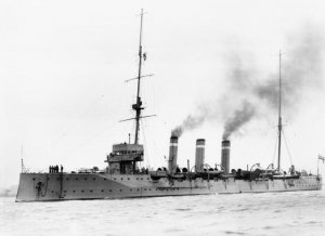 HMS_Topaze_(1903)_IWM_Q_021861.jpg