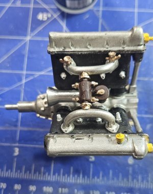 LH cylinder head - carburetor - velocity stack.jpg