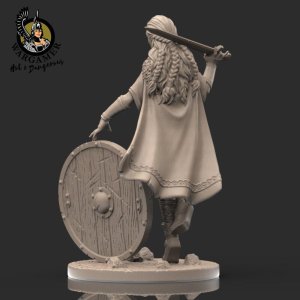 lagertha-the-shieldmaiden-54-mm~2.jpg