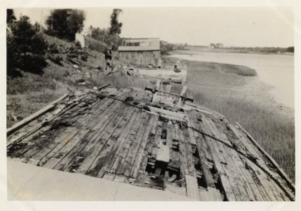 Fanny M Wreck 1 Smithsonian.jpg