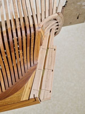 Alert 2099.jpg Alert 2099.jpg