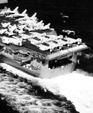 65 CVN ENT 1971  LFa.jpg