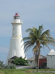 Pumb_Point_Lighthouse_from_NE_closeup.jpg