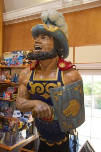 Buckler's_Hard_Maritime_Museum_03_-_HMS_Gladiator_figurehead.jpg