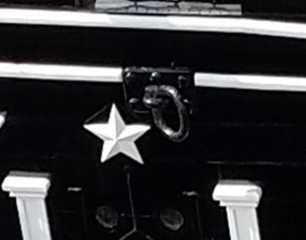 Transom Ring Bolt Close-up.png