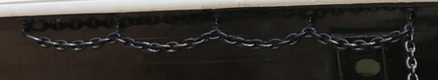 Rudder Iron Chain Closeup.jpg Rudder Iron Chain Closeup.jpg