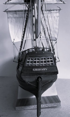 GRIMSBY by Bueno - Phase 2 - 11h (B&W).JPG