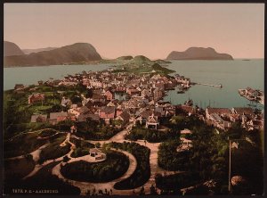 General_view,_Alesund,_Norway.jpg