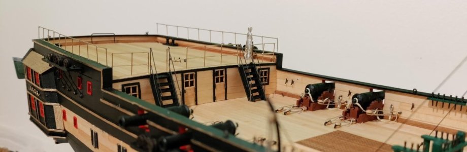 lo aft railings 3.jpg lo aft railings 3.jpg