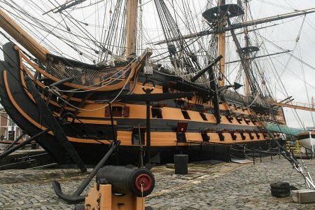 H.M.S.Victory_-_geograph.org.uk_-_3990853.jpg