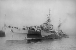 HMS_Diadem_dock.jpg