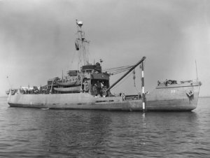 USCGC_Blackthorn_(WAGL-391)_c1945.jpg