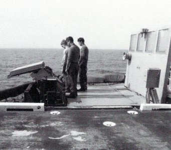 Flight Deck 48.jpg Flight Deck 48.jpg
