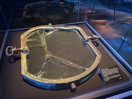 Porthole 1.jpg Porthole 1.jpg