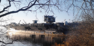 USS_Enterprise_(CVN-65)_Dismantling,_December_2014.png