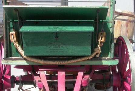 Jockey box 1.JPG Jockey box 1.JPG