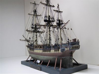 Revell Bounty 3_1280.JPG