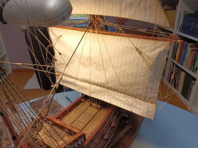 20220921_184518_1280.jpg