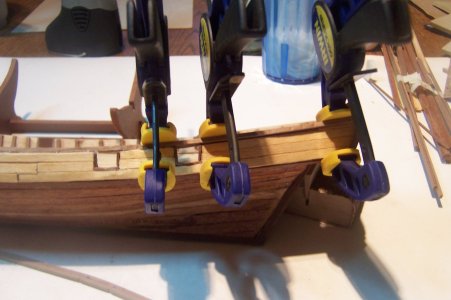08_Stbd Gallant Rail stern.JPG