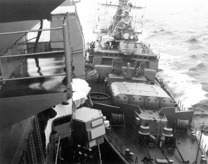 1024px-USS_Yorktown_collision.jpg