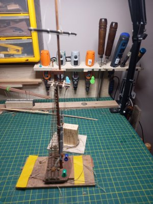 Topmast.jpg Topmast.jpg
