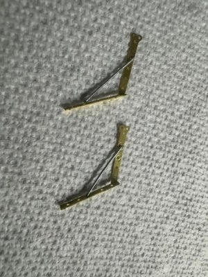 brace1.jpg brace1.jpg