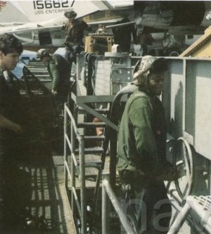 Catwalk 022.jpg Catwalk 022.jpg