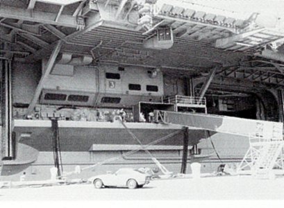 Hull 077.jpg Hull 077.jpg