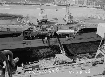 65 CVAN THE E 09 24 1968 MIDSHIPS.jpg 65 CVAN THE E 09 24 1968 MIDSHIPS.jpg