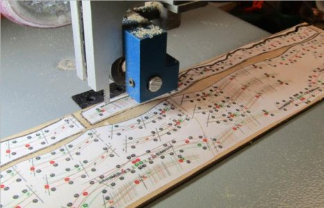38f-scroll cut 1.jpg
