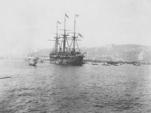 1280px-SMS_Kaiser1_Istanbul_1889.jpg