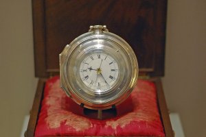 1280px-Harrison's_Chronometer_H5.JPG