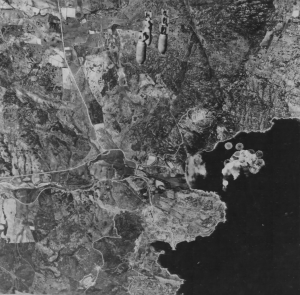 Trieste bombardato3 Fold3.PNG