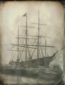 450px-ChampionOfTheSeas_ca1854_EastBoston_Southworth_Hawes_MFABoston.png