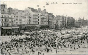 WWI_postcard_Ostende_hotel_and_beach.jpg