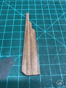 Remaking the rudder (4) (600x800).jpg