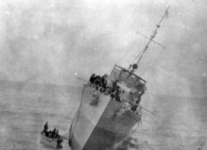 HMS_Phoenix_(1911)_sinking.jpg