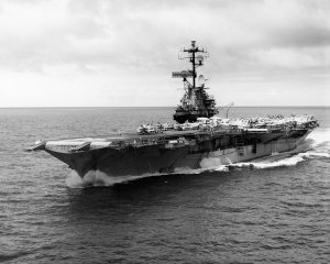 1024px-USS_Oriskany_(CVA-34)_near_Midway_Atoll_1967.jpg