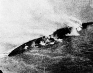 HMS_Gloucester_sinking.jpg