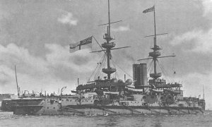 HMS_Majestic_(Majestic-class_battleship).jpg