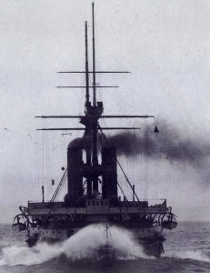 HMS_Resolution_(1892)_bows-on_1897-1898.jpg