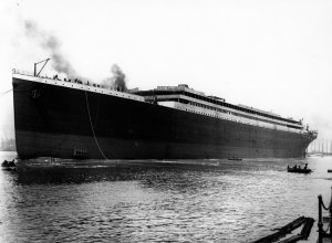 1024px-Titanic_launched_at_Belfast.jpg