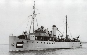 1280px-HNLMS._Van_Meerlant.jpg