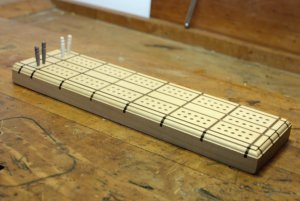 Cribbage Board & Pegs_Side View.JPG