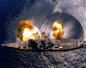 1280px-Uss_iowa_bb-61_pr.jpg